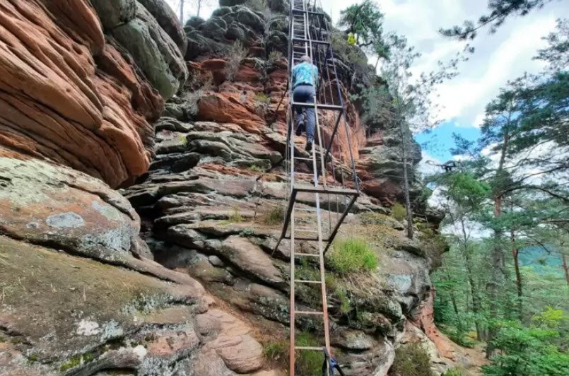 Burghalder Felsen, Hauenstein, Germany, Germany